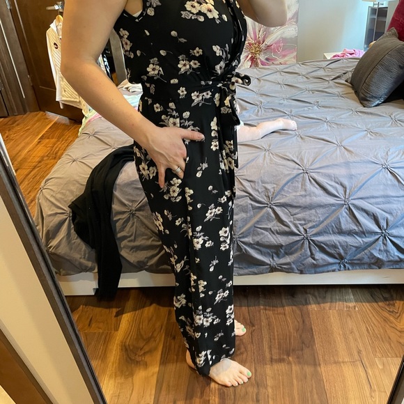 Women’s jumpsuit - Picture 2 of 3